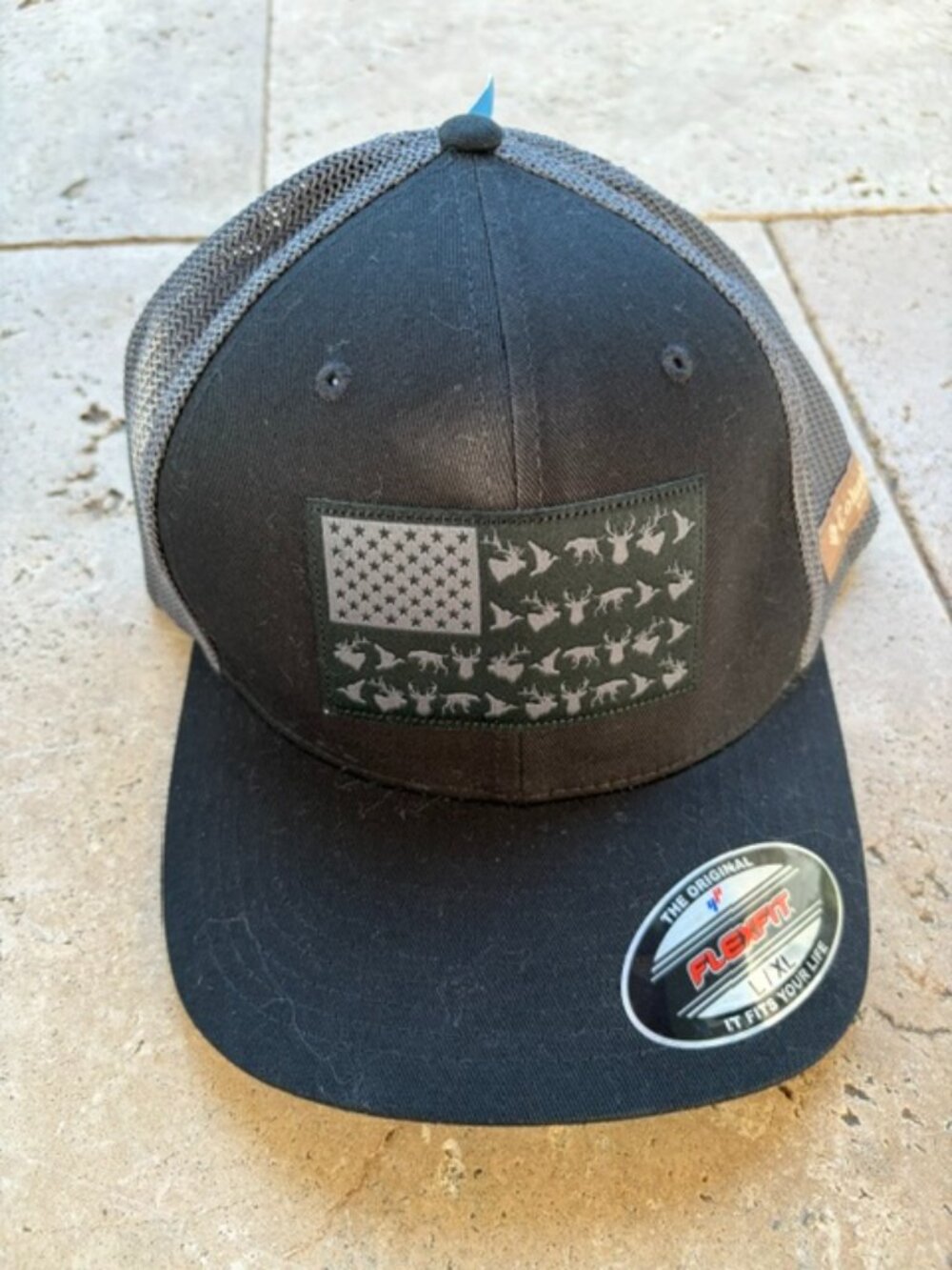 NWT Columbia PGF Mesh Fitted Ball Cap Black Sz L/XL